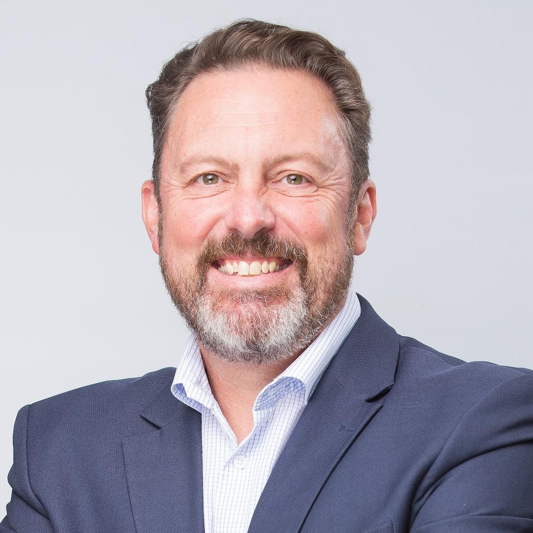 Neil Dundas